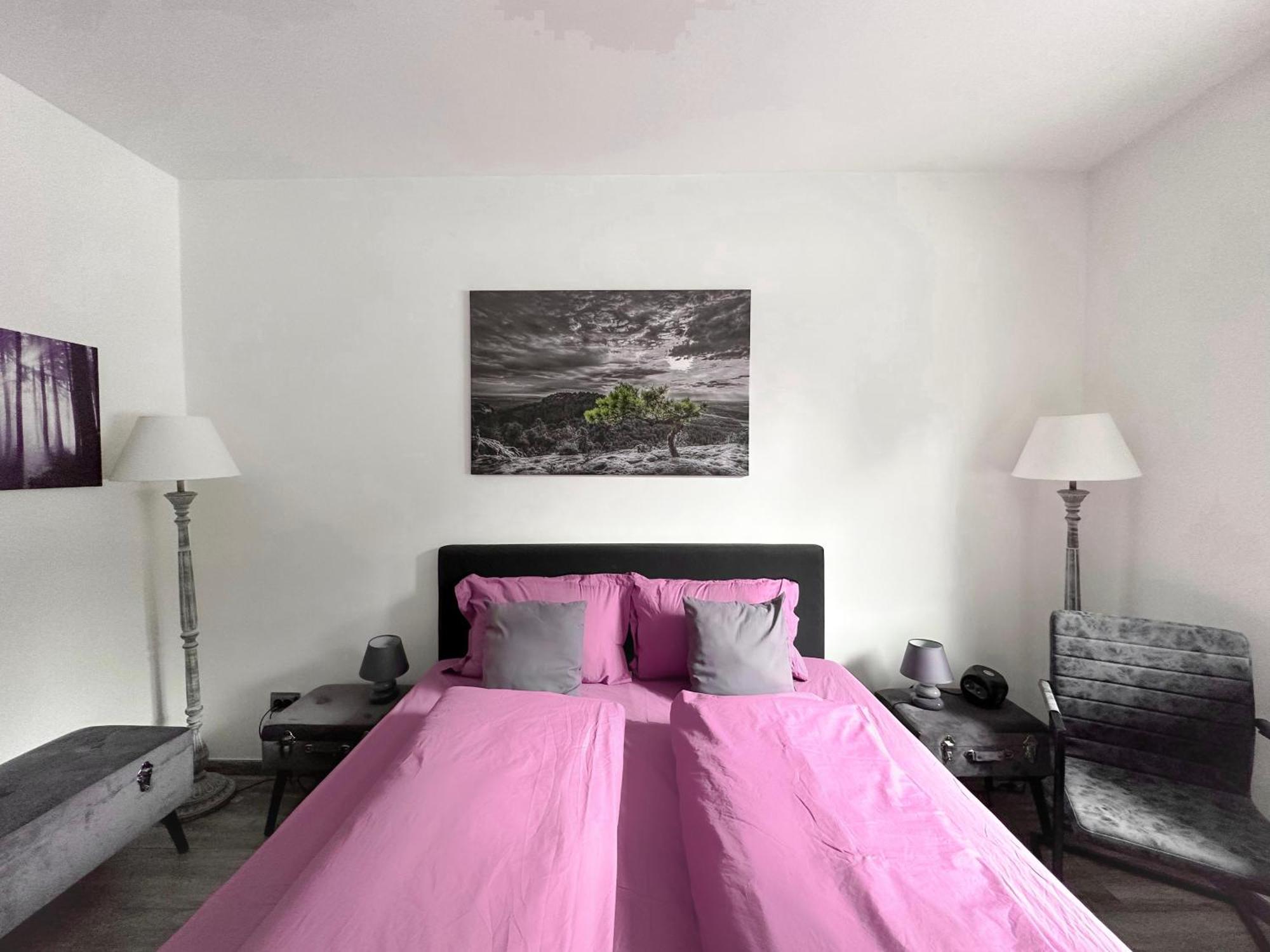Gaestehotel Lucendi Premium Lounge Hohenleimbach エクステリア 写真