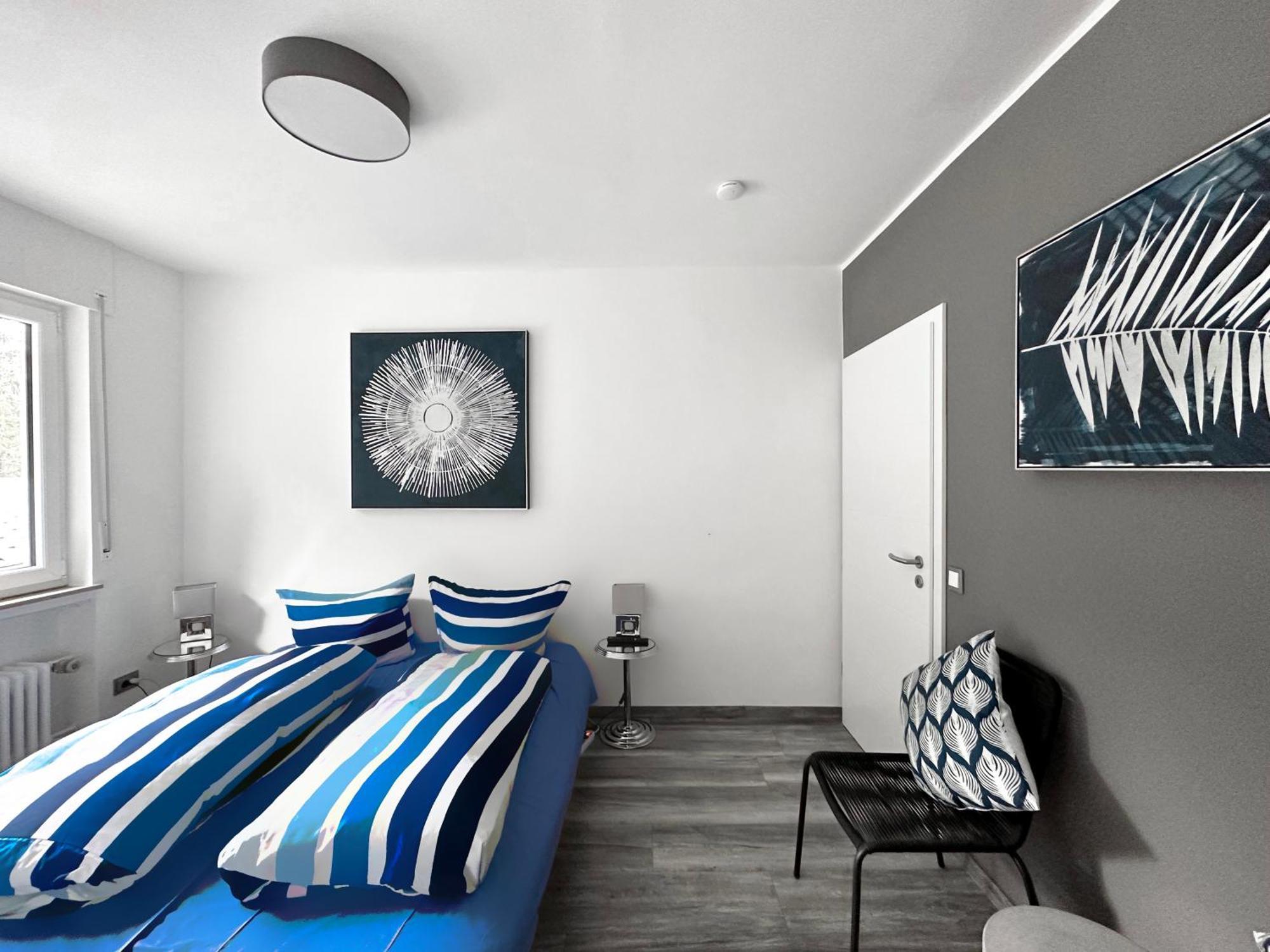 Gaestehotel Lucendi Premium Lounge Hohenleimbach エクステリア 写真